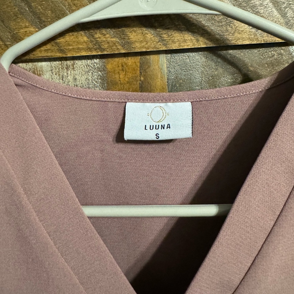 Luuna Scrub Top - Small - Mauve - image 2